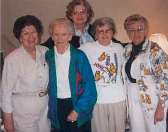 reunion_group2.jpg