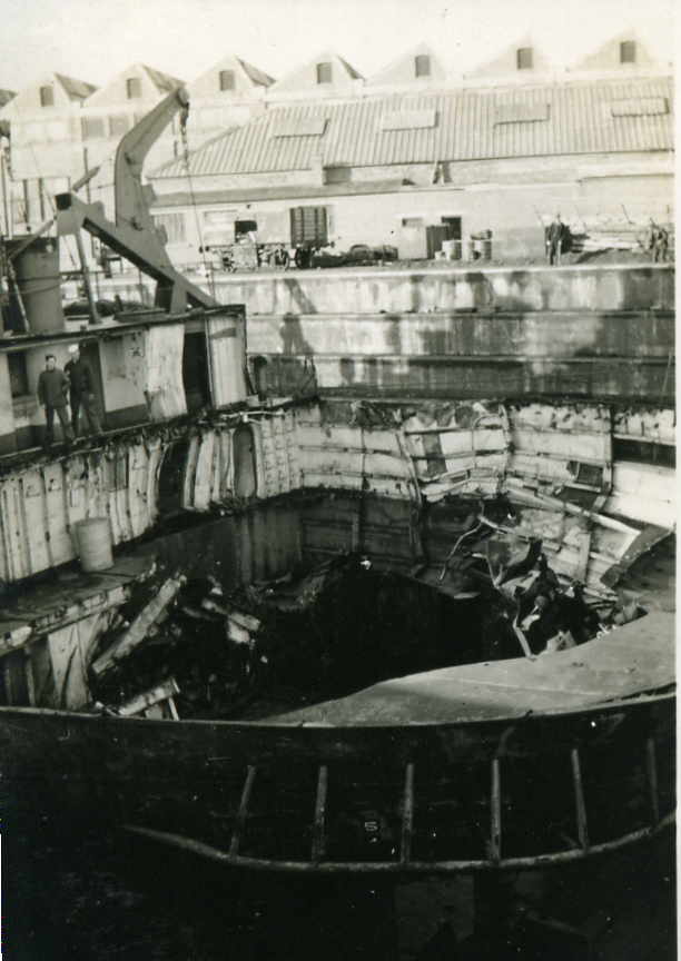 LST327_JJDenis_31.jpg
