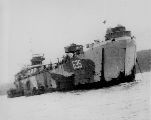 LST-635_anchored_starboard.jpg