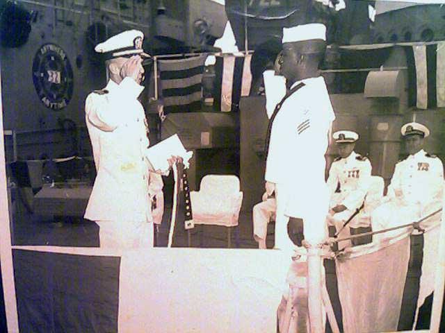 lst722_a01.jpg