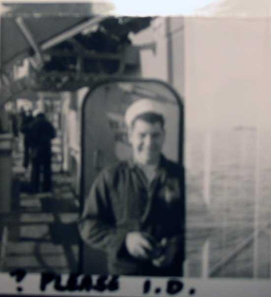 lst722_b07.jpg