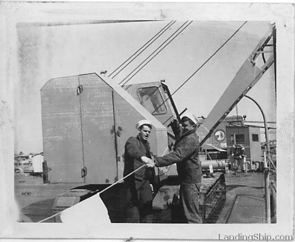 Caterpillar_Crane.jpg