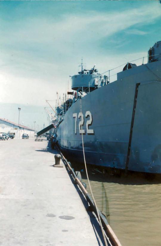 LST722_Panama_007.jpg